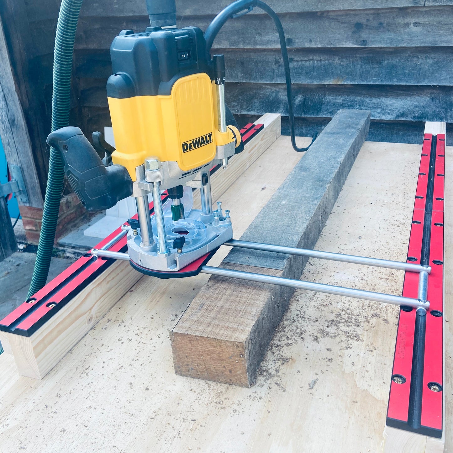 SCRIBE-MASTER, Router Surfacing Jig - SMJIG